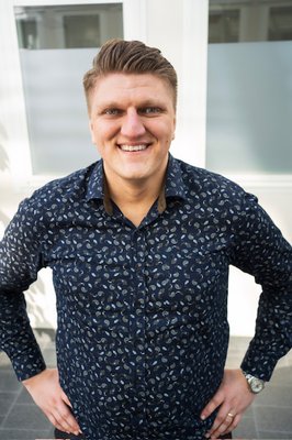 Porträtt av Boris Jurisic, grundare och legitimerad audionom